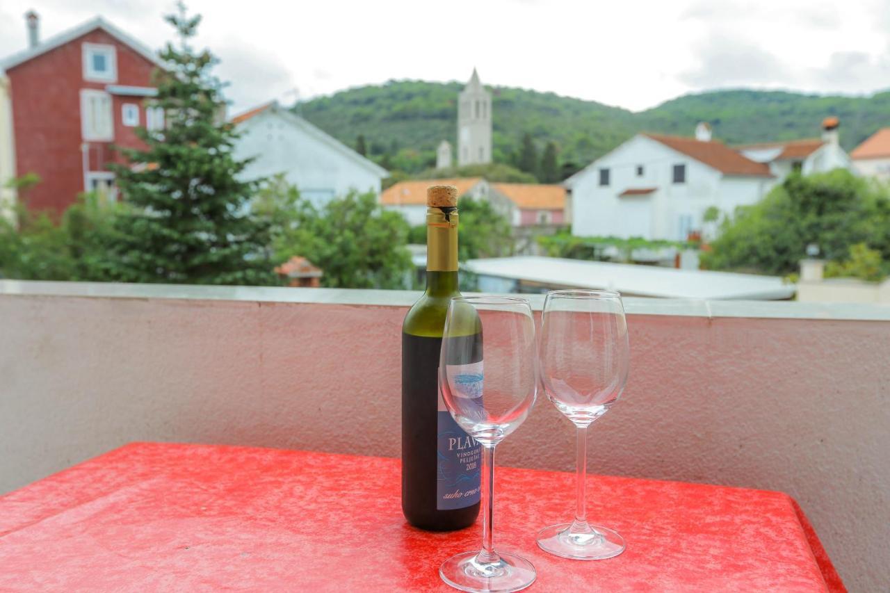 Apartments Maslina Božava Екстериор снимка