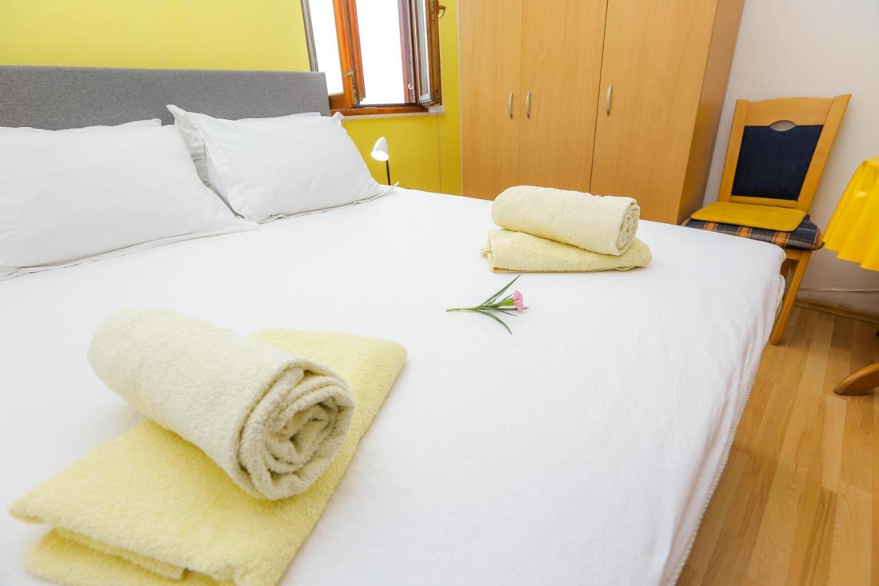 Apartments Maslina Božava Екстериор снимка