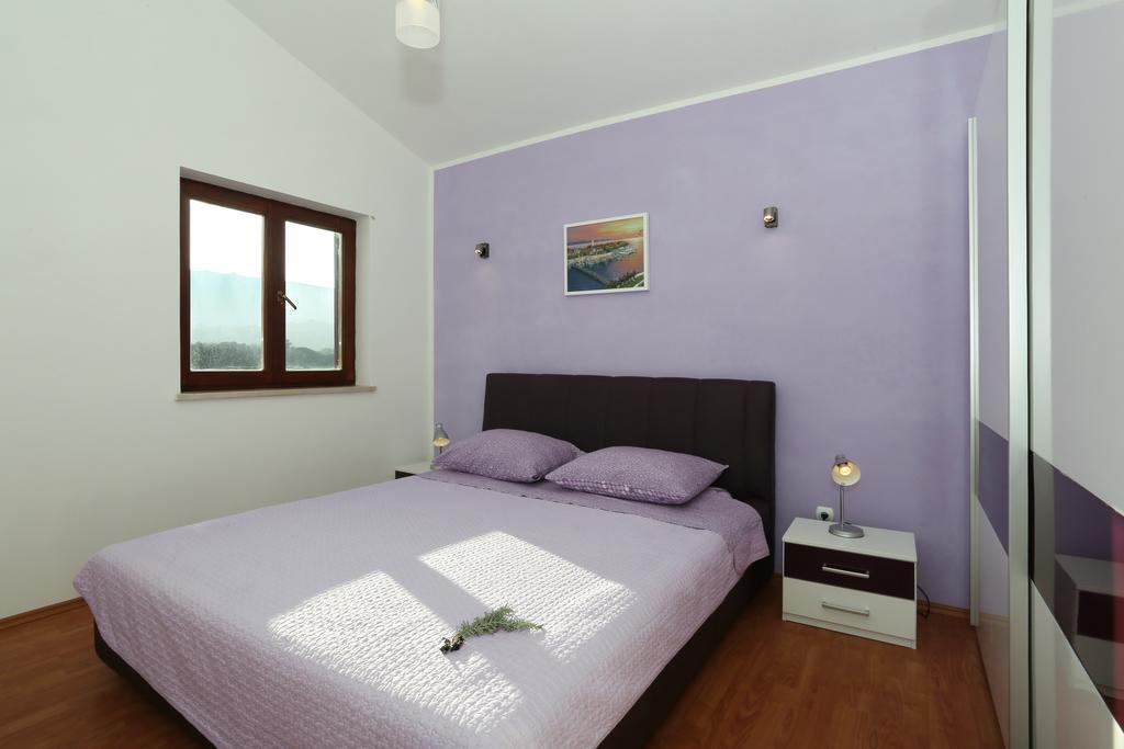 Apartments Maslina Božava Екстериор снимка