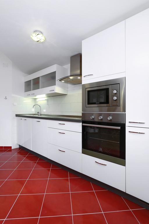 Apartments Maslina Božava Екстериор снимка