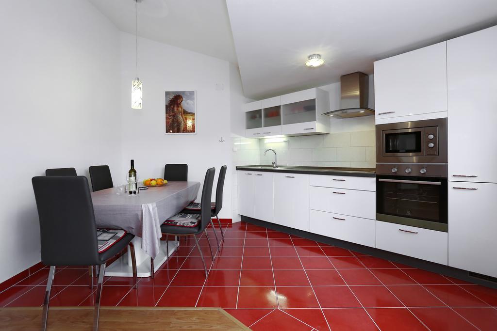 Apartments Maslina Božava Екстериор снимка