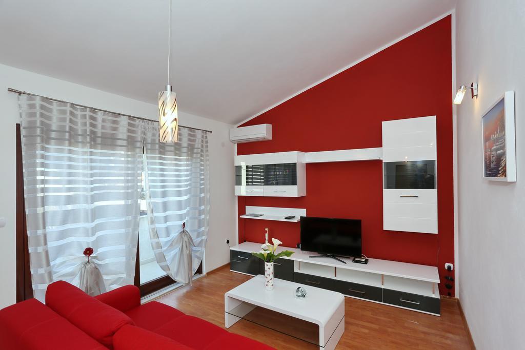 Apartments Maslina Božava Екстериор снимка