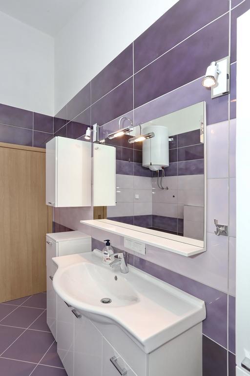Apartments Maslina Božava Екстериор снимка